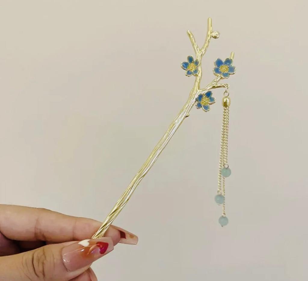 Hair Ornament Branch x Blue Flowers